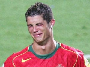 Cristiano Ronaldo i tårar