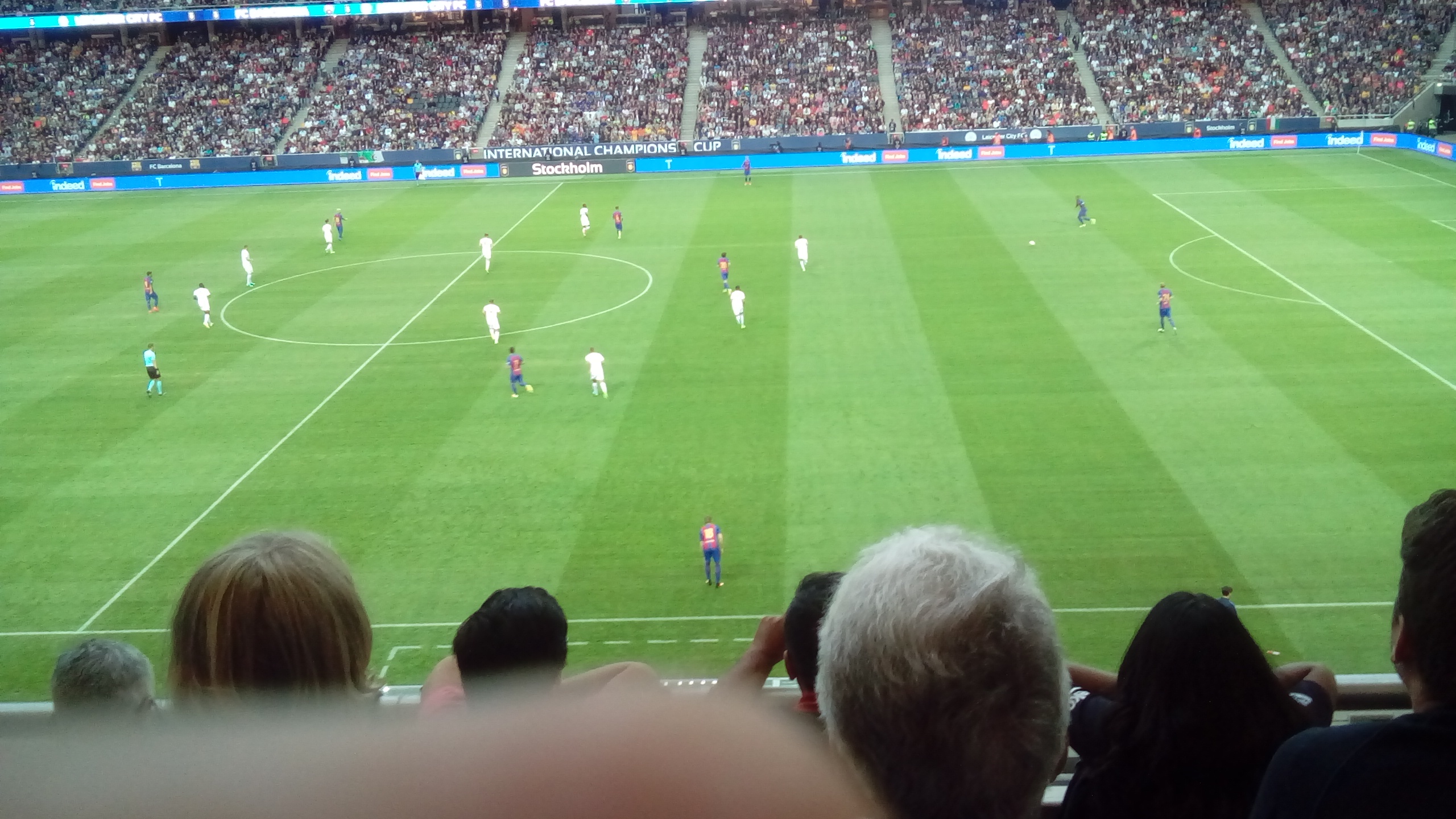Fotbollsmatch mellan FC Barcelona och Leicester City