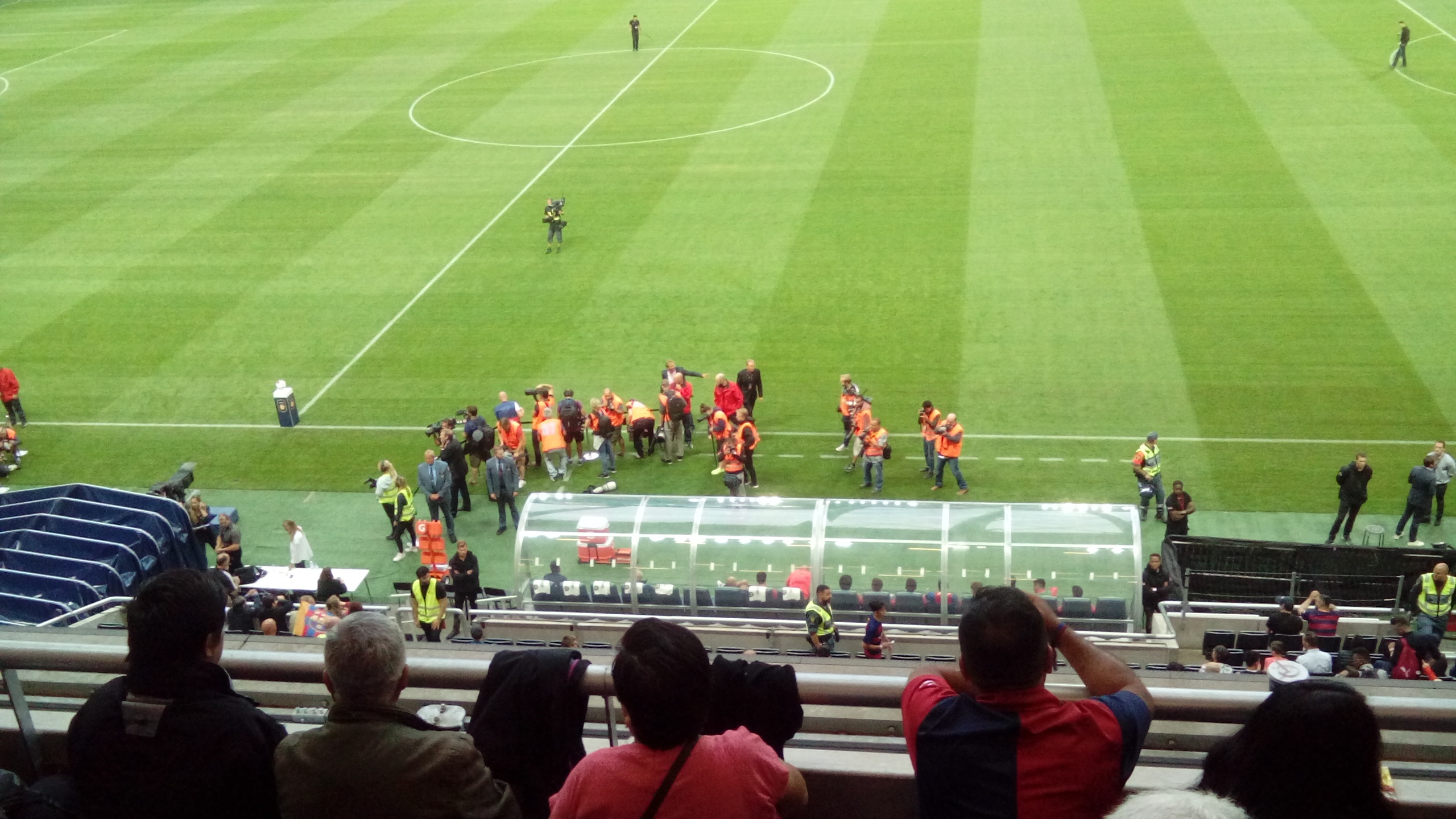 Friends Arena inför fotbollsmatch